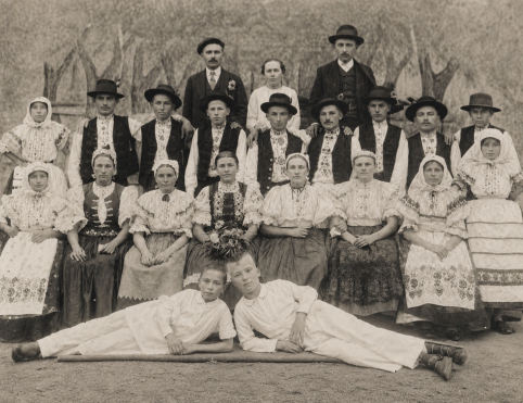 Ochotnécke divadlo Šipice - fotografia od Žanety Beňovej